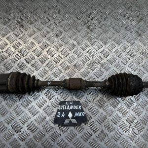 Полуось Привод передний правый Mitsubishi Outlander CU (2003-2008) 2,4 МКПП MN180244