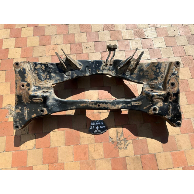 Балка задней подвески Mitsubishi Outlander CU (2003-2008) MR961172