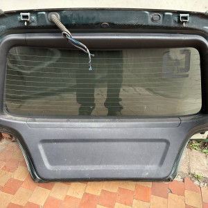 Крышка багажника Mitsubishi Outlander CU (2003-2008) MR954463