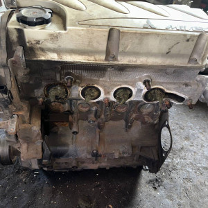 Двигатель Mitsubishi Outlander CU 2.4 (2003-2008) 4G69 1000A001