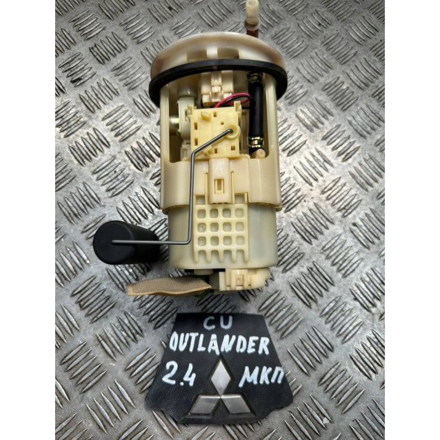 Бензонасос Mitsubishi Outlander CU 2,4 (2003-2008) 1760A016 / 1760A059