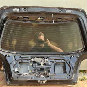 Крышка багажника Mitsubishi Outlander CU (2003-2008) MR954463