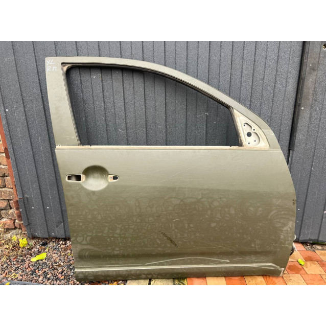 Дверь передня права Mitsubishi Outlander XL (06-14) 5700A280  5700A282 5700B388