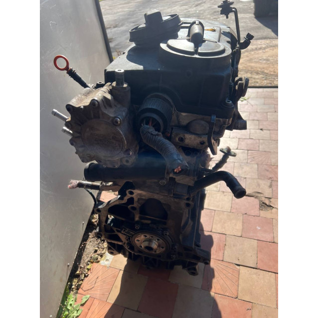 Двигатель Mitsubishi Outlander XL 2,0 D (06-14) CW8W MN980000