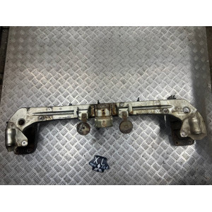 Усилитель бампера переднего Mitsubishi Outlander XL (2006-2014) 6400A781