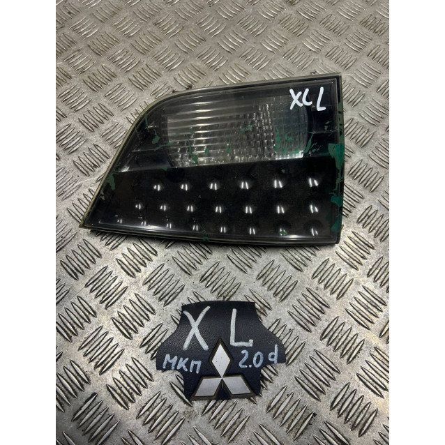 Фонарь левый внутренний Mitsubishi Outlander XL (2006-2014) 8331A065 8331A005