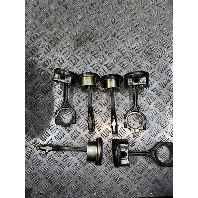 Шатун поршневой Mitsubishi Outlander XL (2006-2014) 3,0 1115A469