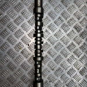 Распредвал правый Mitsubishi Outlander XL 3.0 (2006-2014) 1015A793 1015B115 1015B405