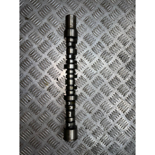 Распредвал правый Mitsubishi Outlander XL 3.0 (2006-2014) 1015A793 1015B115 1015B405