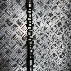 Распредвал левый Mitsubishi Outlander XL 3.0 (2006-2014) 1015A795