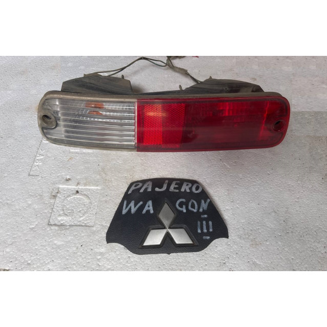 Фонарь в бампер правый Mitsubishi Pajero W3 (2000-2006) MN133776