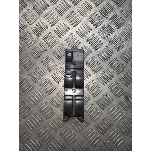 Блок управления стеклоподъемниками Mitsubishi Pajero W3 (2000-2006) MR587931 8608A002