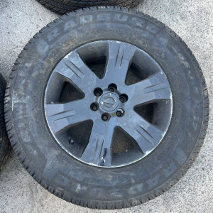 Диск колесный шини резина Nissan Pathfinder Navara D40 (2006-2014) 403003X00A 40300EB610