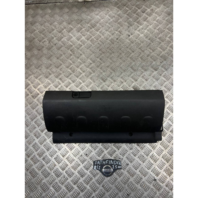 Бардачок Nissan Pathfinder (2006-2014) 68102EB301