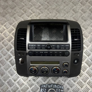 Консоль накладка торпедо центральная Nissan Pathfinder (2006-2014) 68260EB316