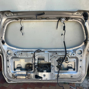 Крышка багажника Nissan Pathfinder (2006-2014) 90100EB335