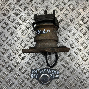 Подушка крепления двигателя Nissan Pathfinder (2006-2014) 11220EB305