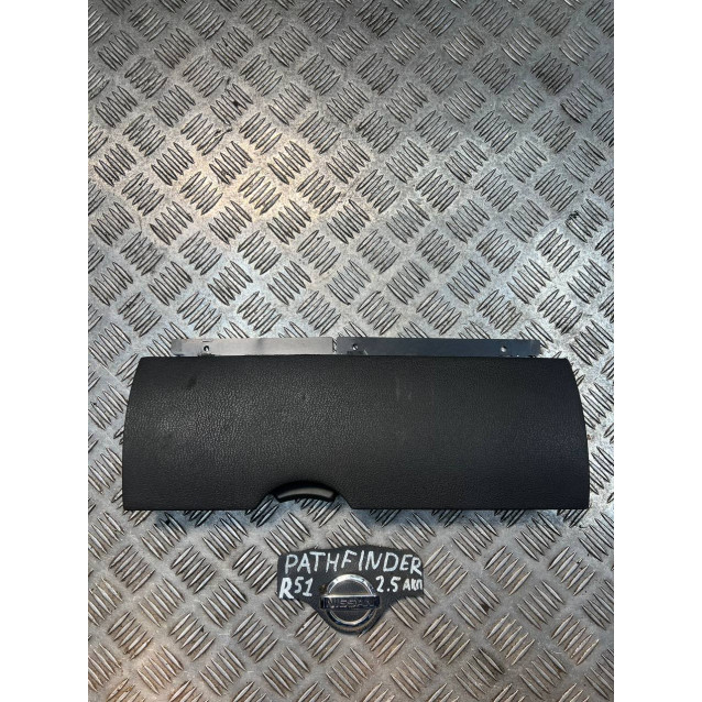 Бардачок Nissan Pathfinder (2006-2014) 68500EB301