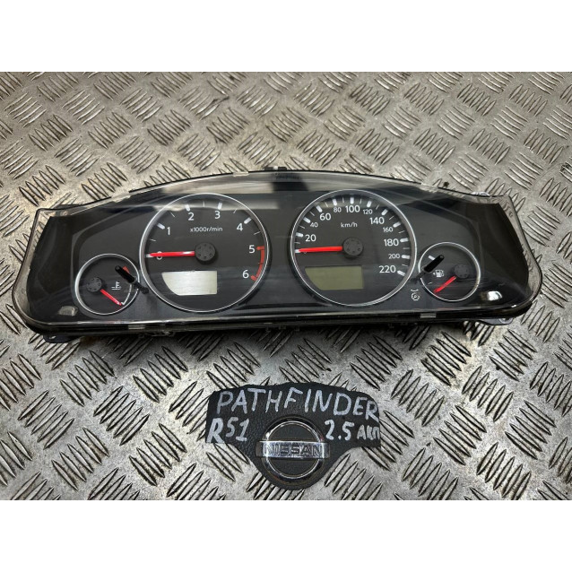 Щиток приборов Nissan Pathfinder (2006-2014) 24810EB220 24810EB276