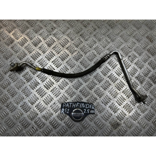 Трубка кондиционера шланг Nissan Pathfinder (2006-2014) 92490EB400 92480EB60A