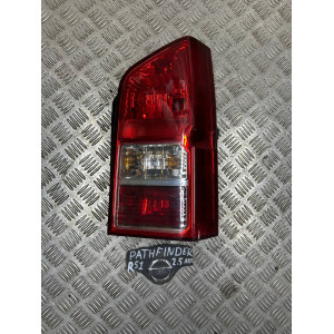 Фонарь правый Nissan Pathfinder (06-14) 26550EB300 26550EB30C *правый руль