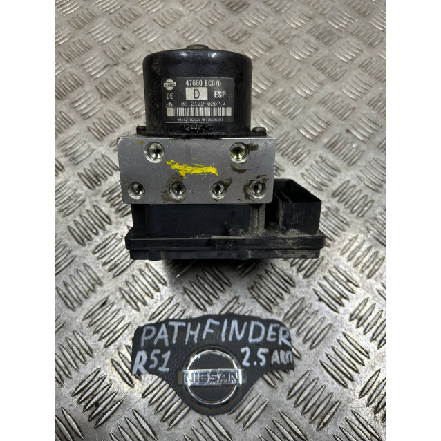 Блок ABS Nissan Pathfinder 2.5 (2006-2014) 47660EC070