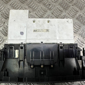 Дисплей многофункциональный Toyota Prado 120 (2004-2009) 8329060251