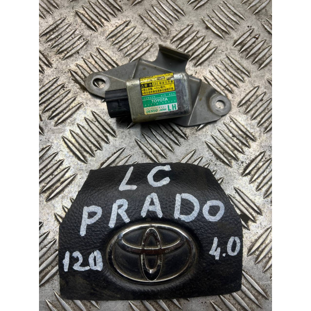 Датчик удара боковой Toyota Prado 120 (2004-2009) 8983060020 8986060020