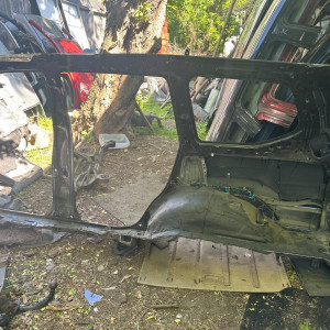 Четверть кузова порог со стойками крыло заднее правое Toyota Prado 120 (2004-2009) 6016160780 6102760431 6121160050
