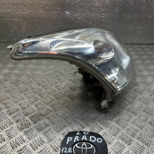 Фара правая Toyota Prado 120 (2004-2009) 811306A220