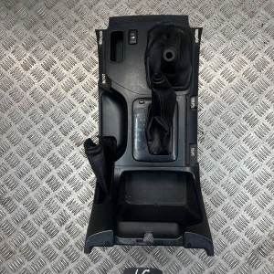 Консоль салона центральная Toyota Prado 120 (2004-2009) 5881060040C0 5881060040