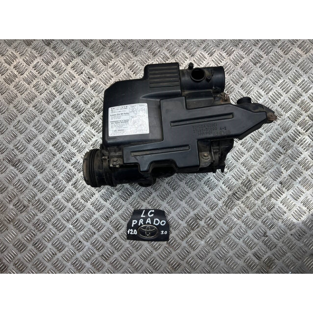 Резонатор воздушного фильтра Toyota Prado 120 (2004-2009) 3.0 1789330020