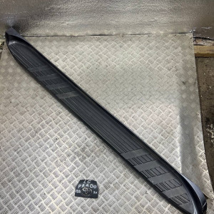 Подножка порог боковая декоративная Toyota Prado 120 (04-09) 5177260080 / 517716A060 *пара