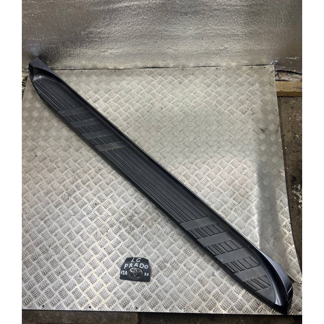Подножка порог боковая декоративная Toyota Prado 120 (04-09) 5177260080 / 517716A060 *пара