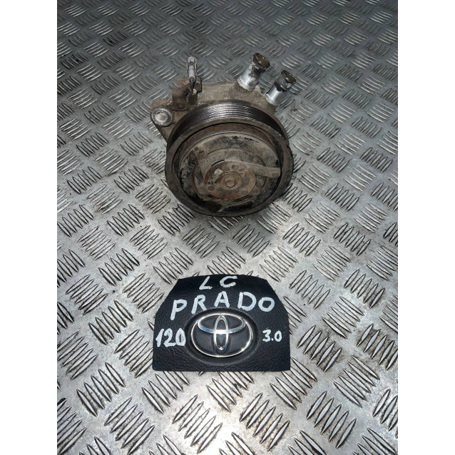 Помпа охолодження (водяний насос) Toyota Prado 120 (2004-2009) 3.0 D-4D 8712035030
