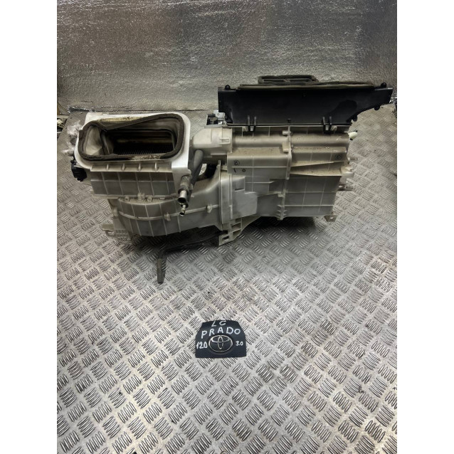 Корпус печки Toyota Prado 120 (2004-2009) 8705060170 8705060171