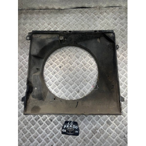 Диффузор радиатора охлаждения Toyota Prado 120 (2004-2009) 3,0 1671130041