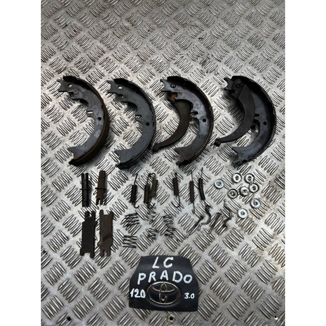 Колодки ручника Toyota Prado 120 (2004-2009) 4655060070 4655060050