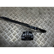 Держатель дворника Toyota Prado 120 (2004-2009) 8521160230 / 8522160250 *правый