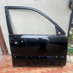 Дверь передня права Toyota Prado 120 (2004-2009) 6700160540