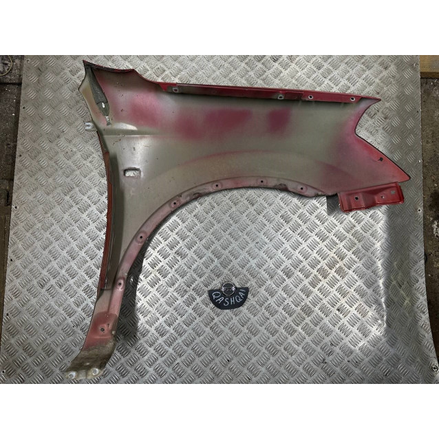 Крыло переднее левое Nissan Qashqai J10 (2007-2014)