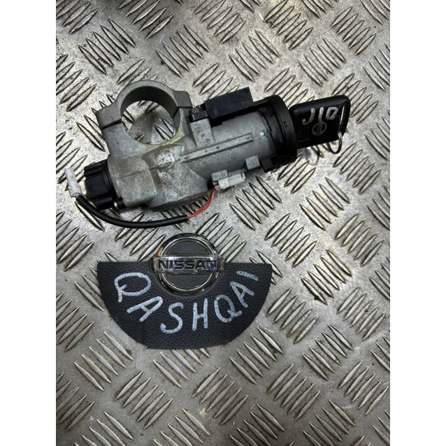 Замок зажигания Nissan Qashqai J10 (2007-2014) D8700JD000