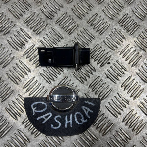 Расходомер (датчик потока) воздуха Nissan Qashqai J10 (2007-2014)  