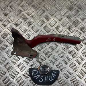 Петля капота права Nissan Qashqai (J10)(2007-2014) 65400JD000