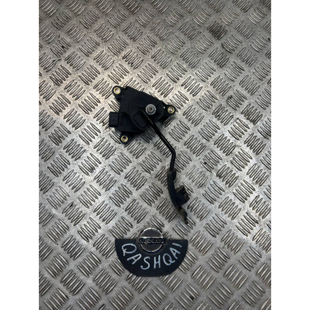 Педаль газа Nissan Qashqai J10 (2007-2014) 18002JD000	