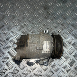 Компрессор кондиционера Nissan Qashqai (J10) X-Trail T30  (2007-2014) 92600JD000