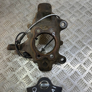 Кулак поворотный правый (цапфа) Nissan Qashqai J11 (2014-2022) 400144EA0A