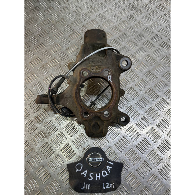 Кулак поворотный правый (цапфа) Nissan Qashqai J11 (2014-2022) 400144EA0A