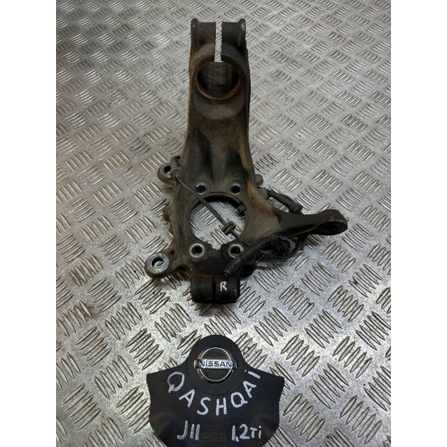 Кулак поворотный правый (цапфа) Nissan Qashqai J11 (2014-2022) 400144EA0A
