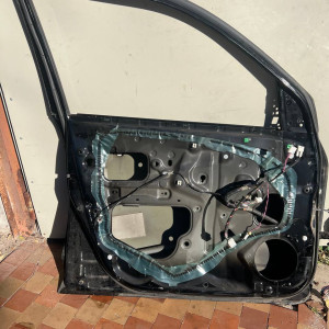 Дверь передняя левая Toyota Rav-4 III (06-12) 6700242100 6700242120